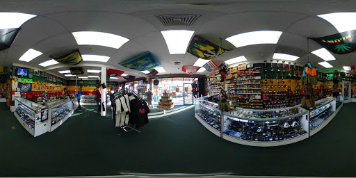 Tobacco Shop «HIGH Maintenance Smoke Shop», reviews and photos, 1155 S Power Rd #122, Mesa, AZ 85206, USA