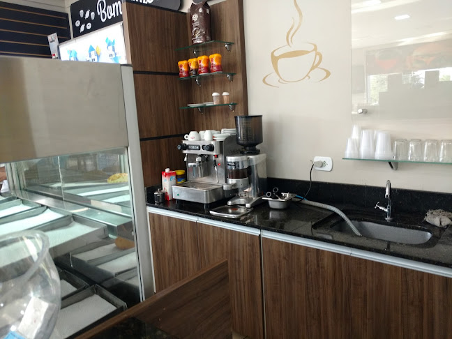 Horário de funcionamento de Restaurante e Conveniência Belém