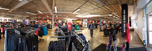 Sporting Goods Store «Nike Factory Store», reviews and photos, 1 Outlet Blvd #600, Wrentham, MA 02093, USA