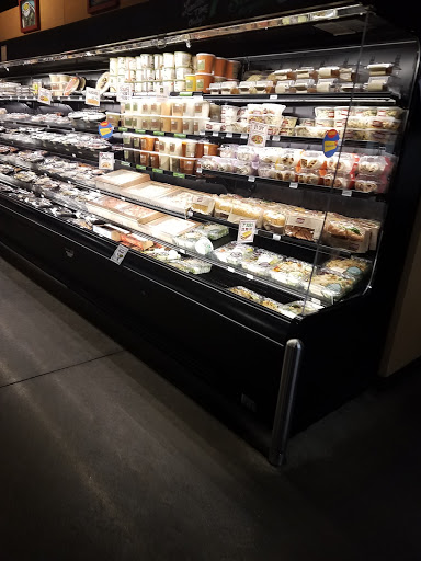 Grocery Store «Market District Supermarket», reviews and photos, 2687 State Rd, Cuyahoga Falls, OH 44223, USA