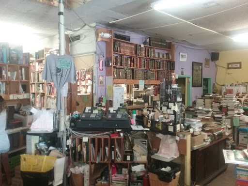 Book Store «Chamblin Bookmine», reviews and photos, 4551 Roosevelt Blvd, Jacksonville, FL 32210, USA