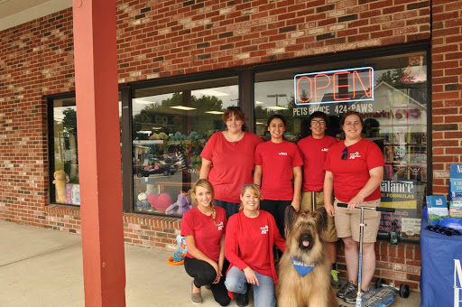 Pet Supply Store «Pets Choice», reviews and photos, 454 Daniel Webster Hwy, Merrimack, NH 03054, USA