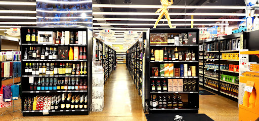 Wine Store «Hudson Wine Co», reviews and photos, 865 Roosevelt Ave, Secaucus, NJ 07094, USA