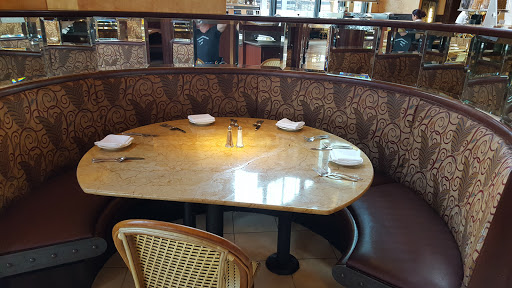 Restaurant «The Cheesecake Factory», reviews and photos, 1440 Plaza Pl, Southlake, TX 76092, USA