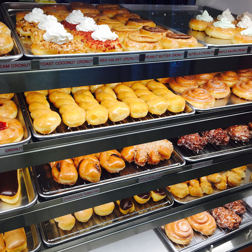 Donut Shop «Rainbow donuts», reviews and photos, 2855 W Cactus Rd #4, Phoenix, AZ 85029, USA