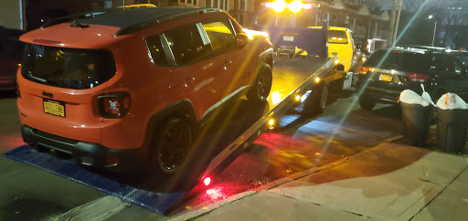 Car Dealer «Bayside Chrysler Jeep Dodge», reviews and photos, 21219 Northern Blvd, Bayside, NY 11361, USA