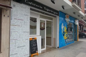 Cafetería Tejeringos image