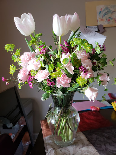 Searcy Florist & Gifts, 1507 W Pleasure Ave, Searcy, AR 72143, USA, 