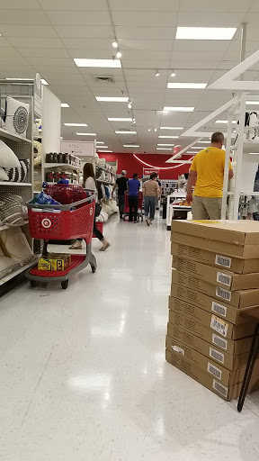 Department Store «Target», reviews and photos, 4202 13th Ave SW, Fargo, ND 58103, USA