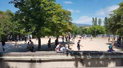 Boulodrome municipal à Cucuron