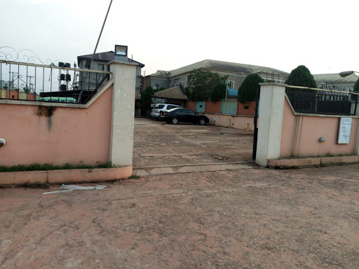 Phrankies Bar and Lodge, Ekehuan Rd, Ogogugbo, Benin City, Nigeria, Bar, state Edo