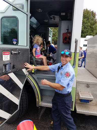 Recreation Center «Arnold Recreation Center», reviews and photos, 1695 Missouri State Rd, Arnold, MO 63010, USA