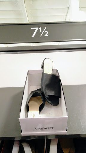 Department Store «Saks OFF 5TH», reviews and photos, 1680 E Monte Vista Ave, Vacaville, CA 95688, USA