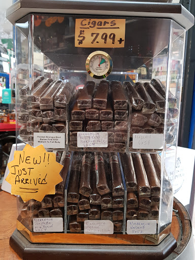 Liquor Store «Hackensack Liquor Store», reviews and photos, 500 S River St, Hackensack, NJ 07601, USA