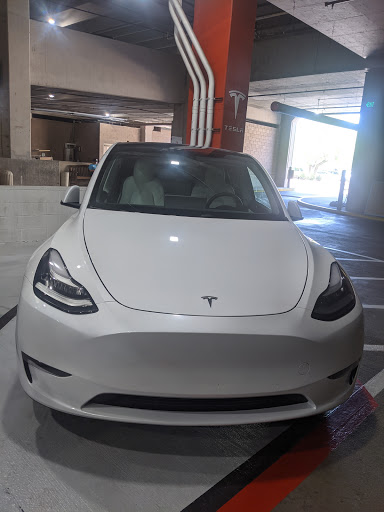 Tesla in 165B1A, Scottsdale, Arizona - Zaubee