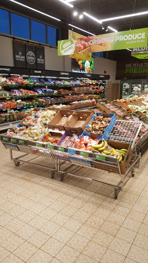 Supermarket «ALDI», reviews and photos, 3831 E Main St, Whitehall, OH 43213, USA