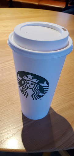 Coffee Shop «Starbucks», reviews and photos, 49 Main St, Freeport, ME 04032, USA