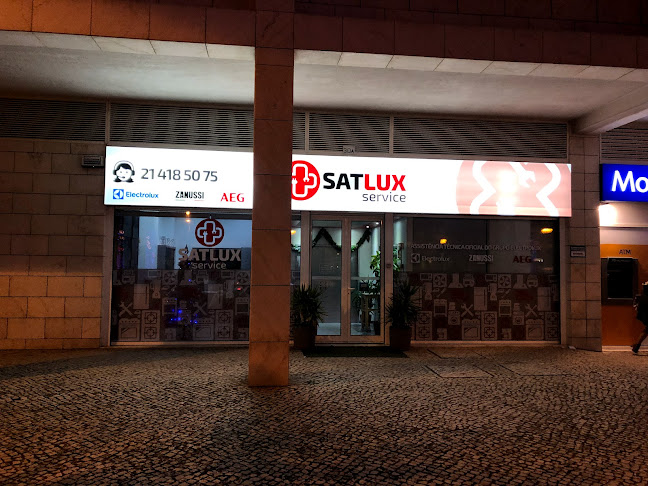 SATLUX Service