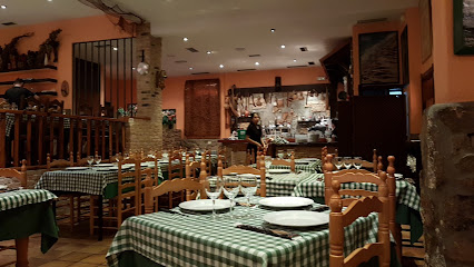 Restaurante Trattoria Pizzería Trastevere - Av. de Viñuelas, 45, 28760 Tres Cantos, Madrid, Spain