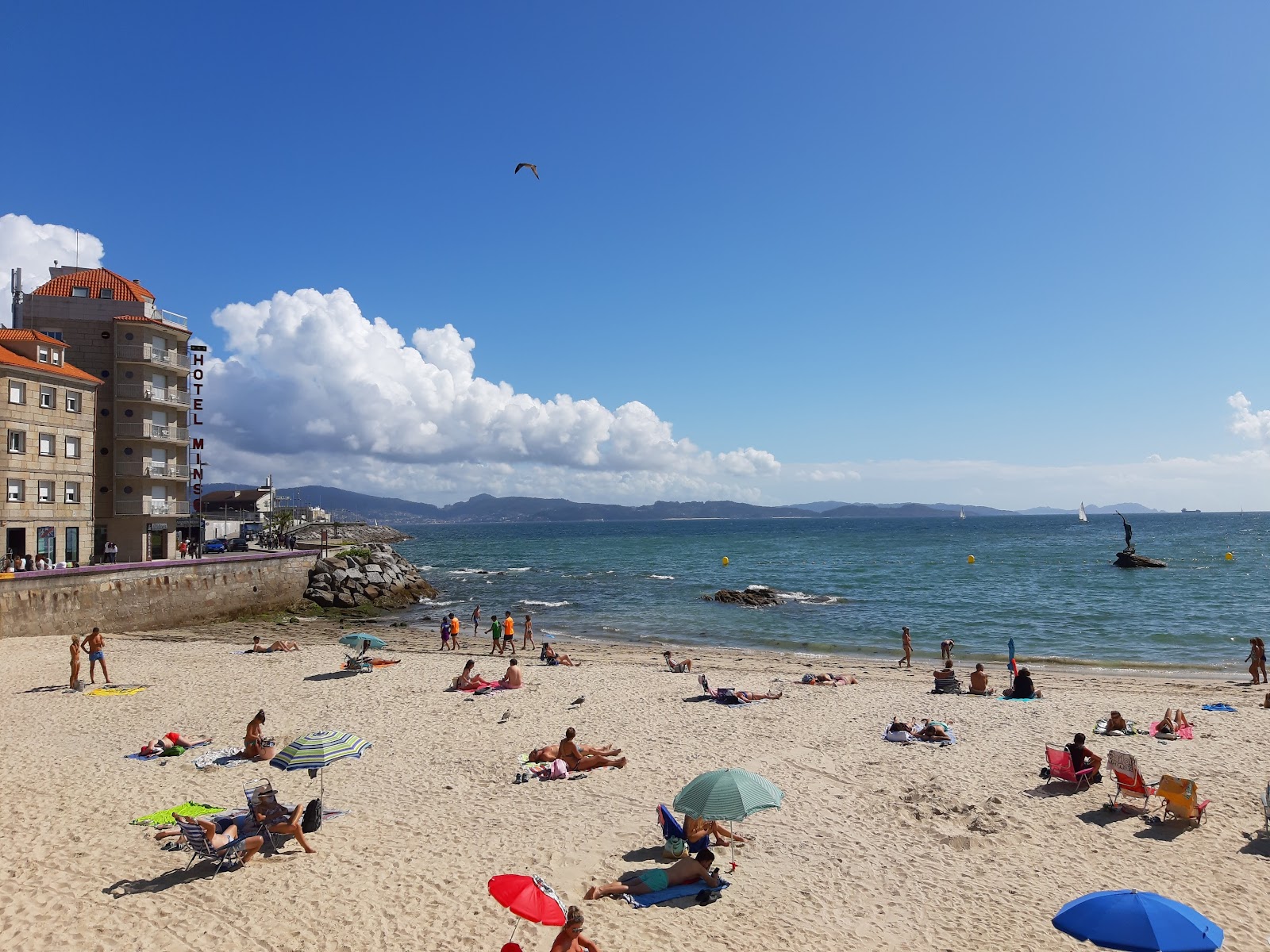 Praia de Silgar'in fotoğrafı ve yerleşim