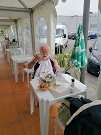 Atmosphère du Restaurant de poisson Le Chatillon à Boulogne-sur-Mer - n°8