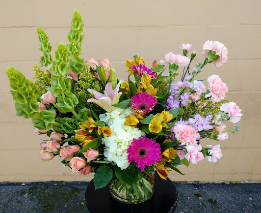 Florist «Village Flowers & Gifts», reviews and photos, 527 W Lodi Ave, Lodi, CA 95242, USA