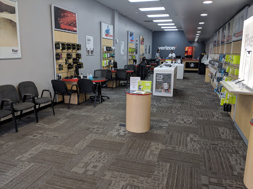 Cell Phone Store «Verizon Authorized Retailer - A Wireless», reviews and photos, 118 Shawan Rd T, Hunt Valley, MD 21031, USA