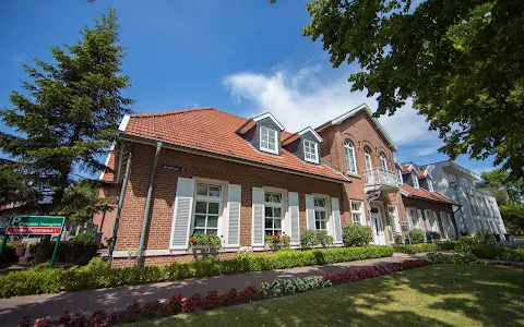 Hotel Altes Landhaus image