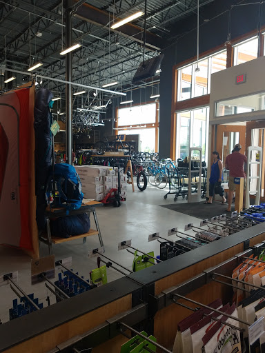Camping Store «REI», reviews and photos, 350 Independence Blvd, Virginia Beach, VA 23462, USA