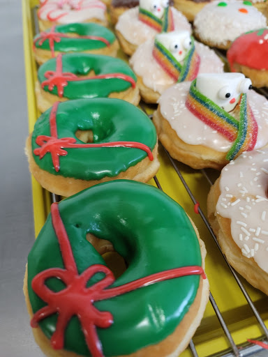 Donut Shop «Pk Donuts», reviews and photos, 602 S Brea Blvd, Brea, CA 92821, USA