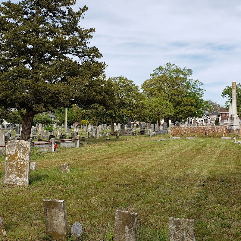 White Lawn Cemetery