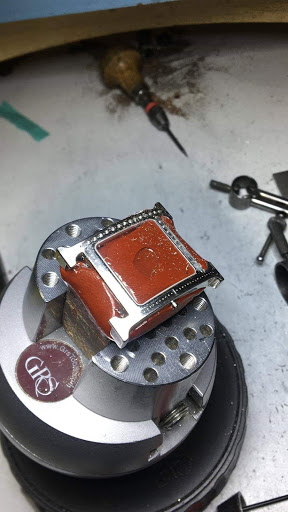 Jewelry Repair Service «6th Avenue Jewelers», reviews and photos, 2060 6th Ave, Vero Beach, FL 32960, USA