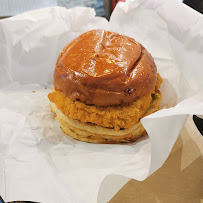 Sandwich au poulet du Restaurant halal HOUSE BURGER 🍔 à Lille - n°2