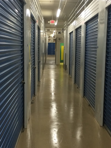 Self-Storage Facility «Roslindale Self Storage Inc», reviews and photos, 44 Lochdale Rd, Roslindale, MA 02131, USA