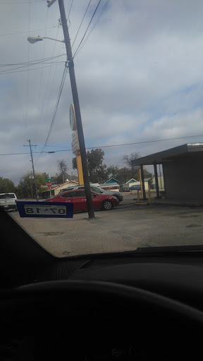 Donut Shop «Shipley Do-Nuts», reviews and photos, 507 W Moore Ave, Terrell, TX 75160, USA