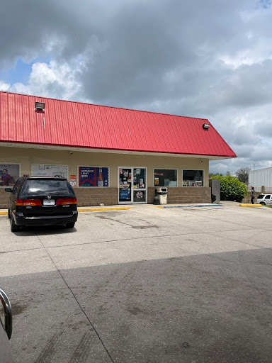 Convenience Store «7th Heaven Discount Store», reviews and photos, 200 Washington St, Chillicothe, MO 64601, USA