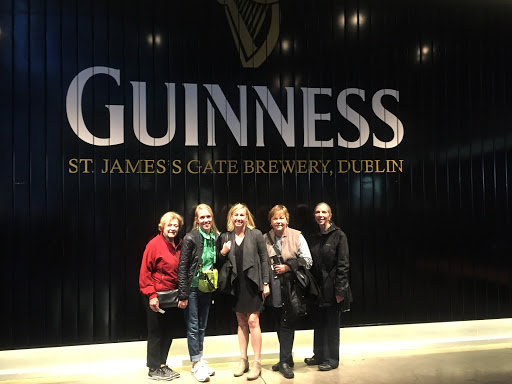 Travel Agency «Brentwood Travel», reviews and photos, 1022 Executive Pkwy Dr, Creve Coeur, MO 63141, USA