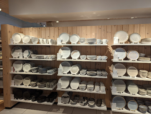 Furniture Store «Crate and Barrel», reviews and photos, 301 Santana Row, San Jose, CA 95128, USA