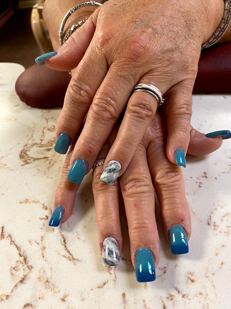 Beautiful Nails 34606