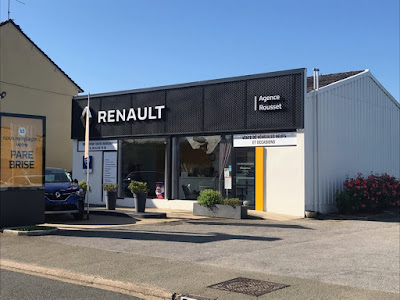 Renault à Saint-Mars-d'Outillé