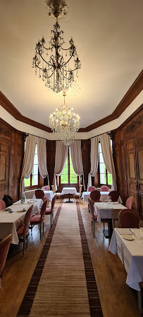 Atmosphère du Restaurant Château de Puybelliard à Chantonnay - n°3