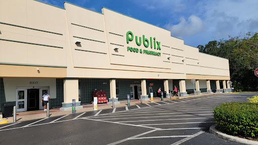 Publix Super Market at Southgate Shopping Center, 2515 Florida Ave S, Lakeland, FL 33803, USA, 