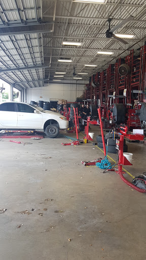 Tire Shop «Discount Tire Store - San Marcos», reviews and photos, 2227 S Interstate 35, San Marcos, TX 78666, USA