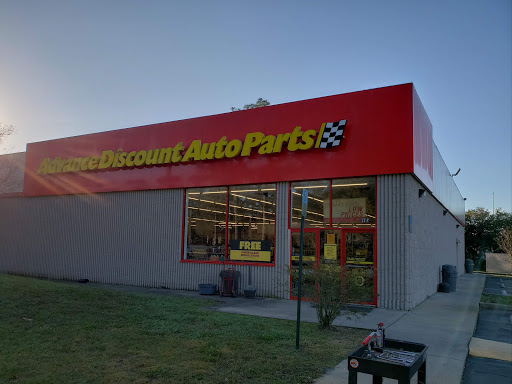 Auto Parts Store «Advance Auto Parts», reviews and photos, 115 Middle St, Lake Mary, FL 32746, USA