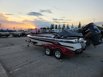 Steinbach Holiday RV & Marine