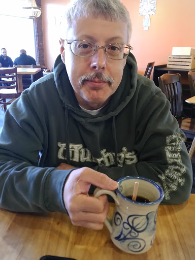 Coffee Shop «Joe Sippers Cafe», reviews and photos, 114 S 4th St, Effingham, IL 62401, USA