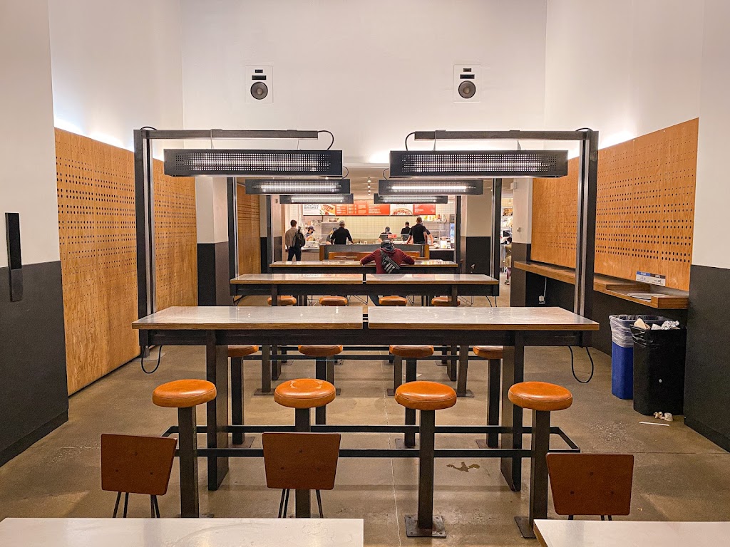 Chipotle Mexican Grill 10036