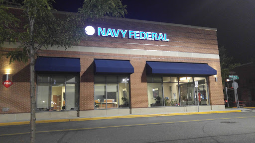 Navy Federal Credit Union, 15101 Potomac Town Pl Ste 100, Woodbridge, VA 22191, USA, Credit Union