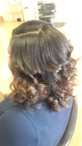 Beauty Salon «Knotty by Nature Natural Hair Salon LLC», reviews and photos, 112 Athens W Pkwy Suite A, Athens, GA 30606, USA