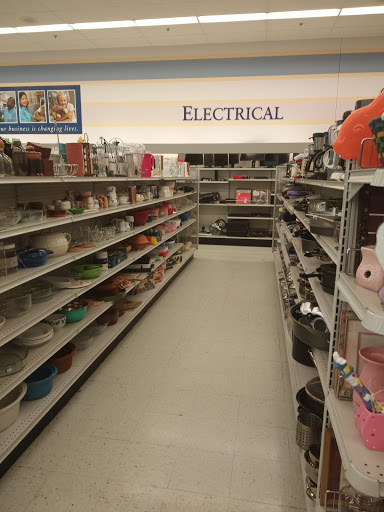 Discount Store «Walmart», reviews and photos, 321 NE Kings Valley Hwy, Dallas, OR 97338, USA